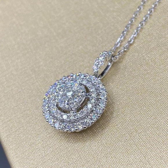 New Women’s Classic Design 925 Silver Diamond Necklace - Picture 2 of 3